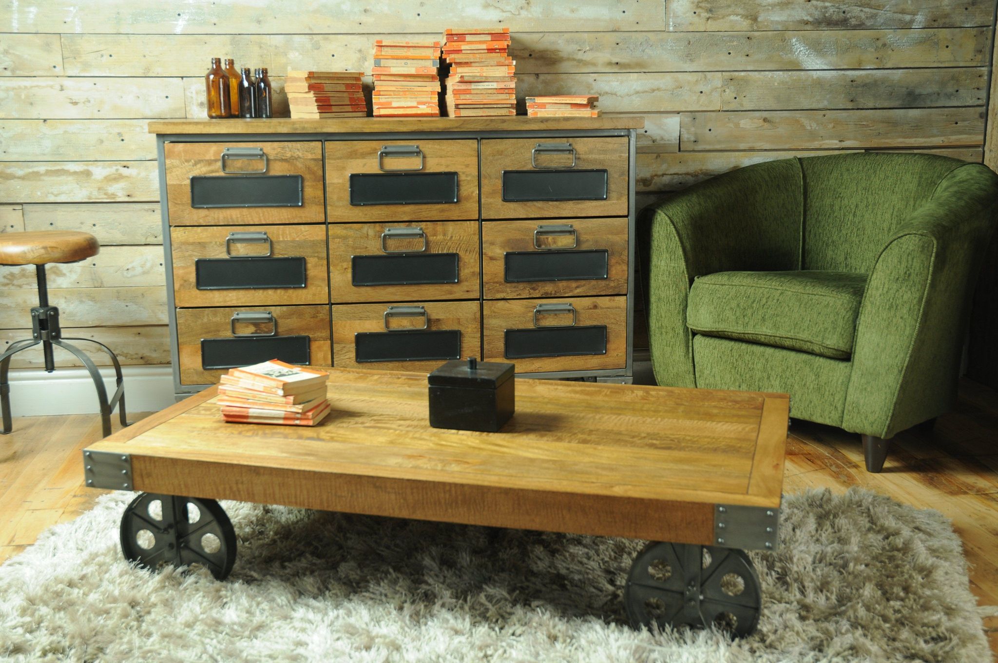 Handmade Chestof Drawer With 9 Draw And Wheels