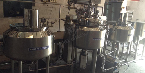 क्रीम निर्माण संयंत्र क्षमता: ग्राहक की आवश्यकता के अनुसार किलोग्राम/घंटा