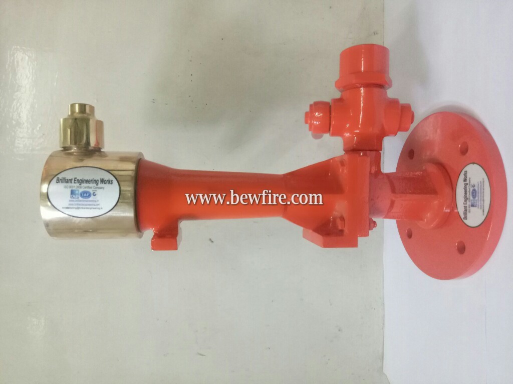 Fb 20 Foam Nozzle - Brass Material, 2 Inch And 3 Inch Sizes | Yellow And Red Color, Industrial Usage, 1 Year Warranty, Weighs 400-600 Grams