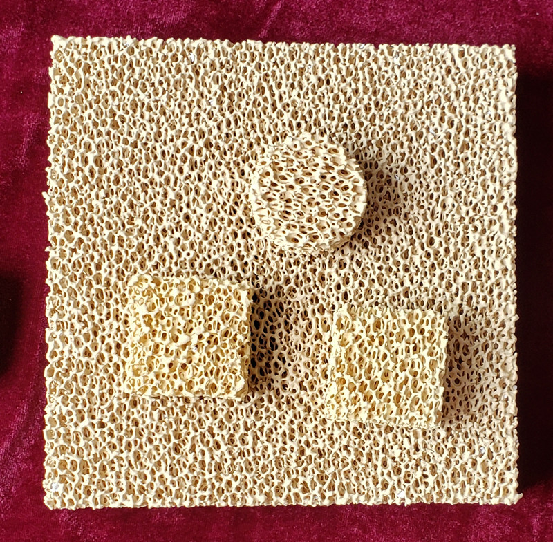 High Porosity Zirconia Foam Foundry Filter Capacity: 2-50kg/s Kg/day