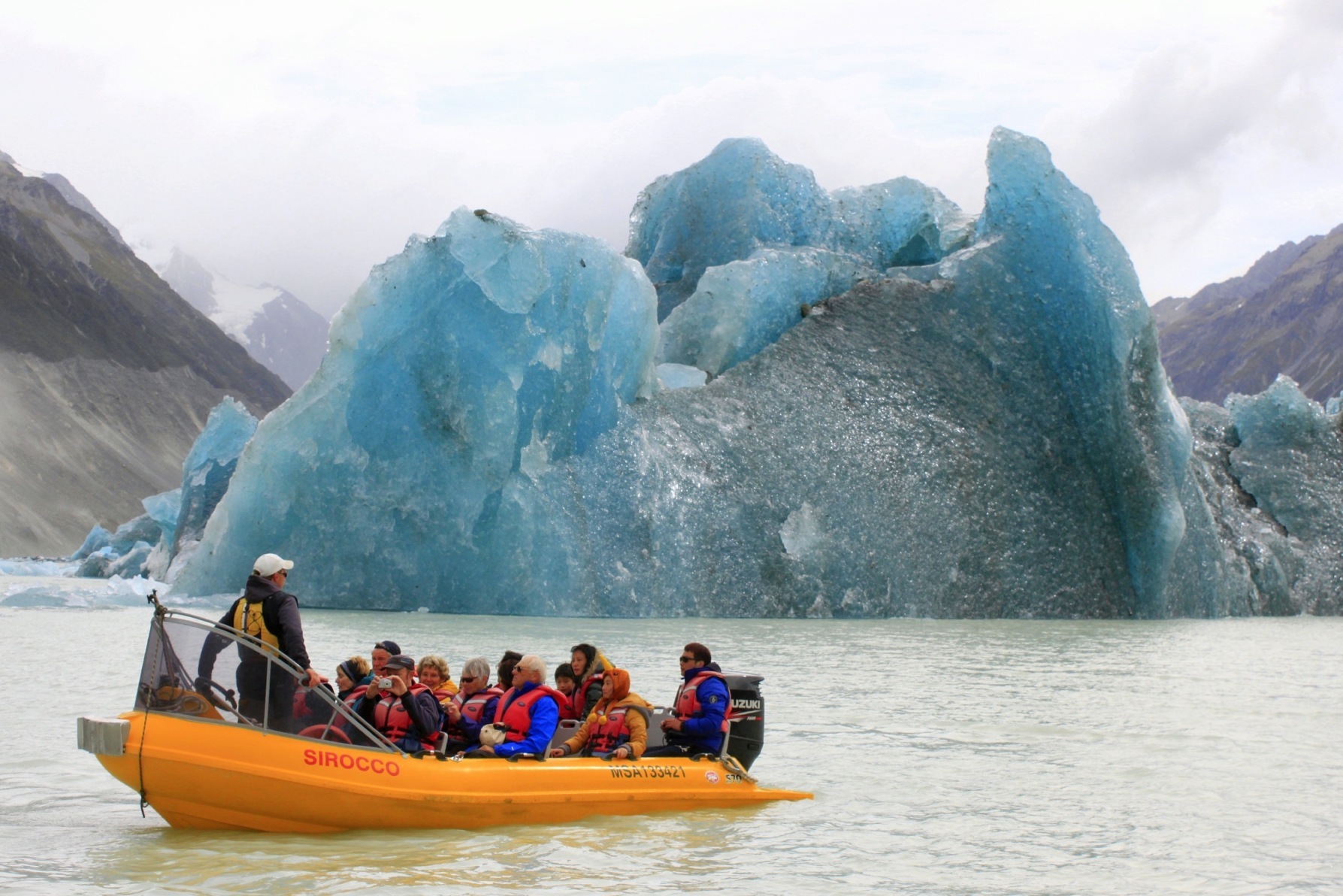 Boats - Inflatable, 5.7m Length, Yellow Color | 140 Hp 2-stroke Engine, 12+ Capacity, Designed For Glacier Tours