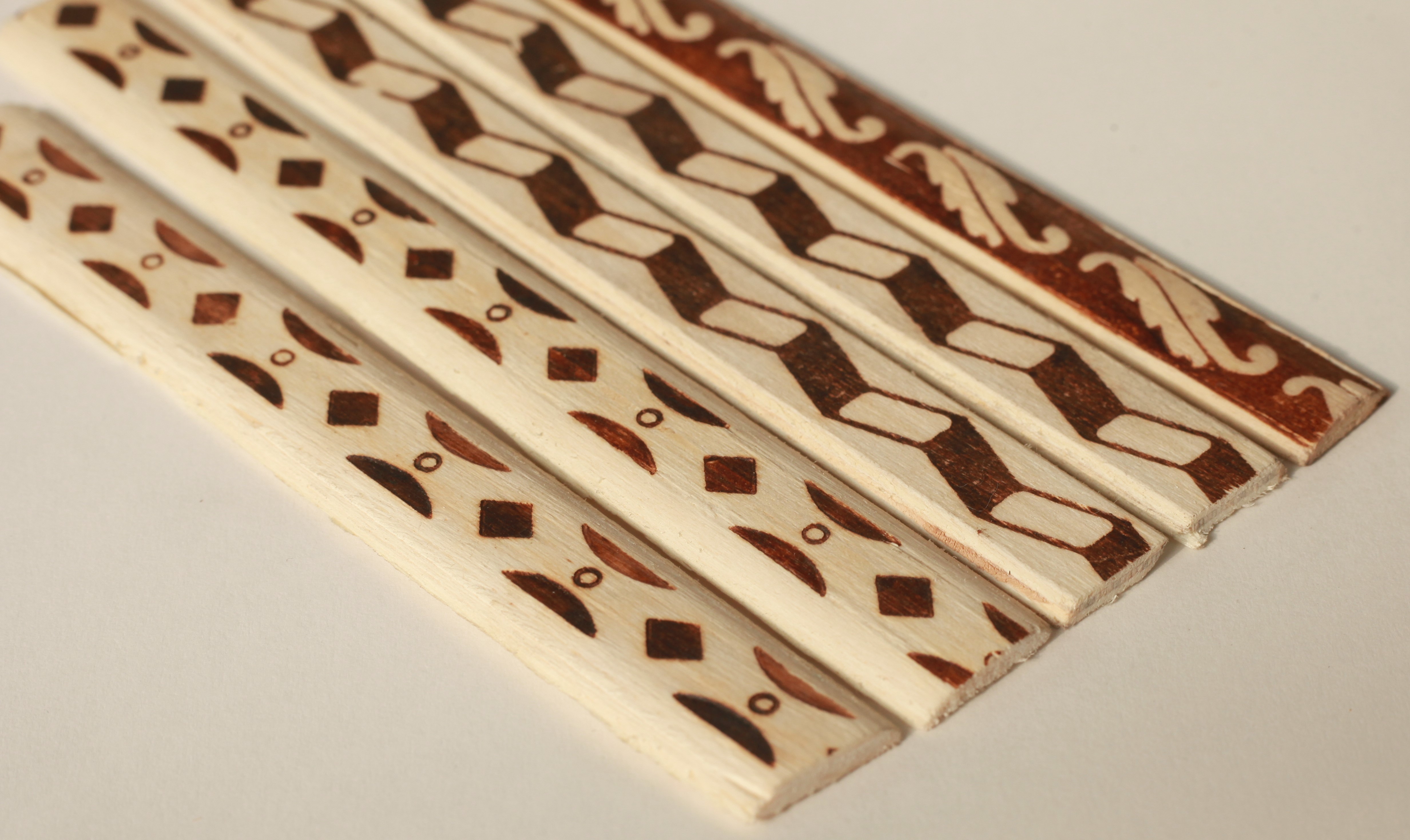 Stable Wood Moulding Printed White Wood Beading White Recon Wood