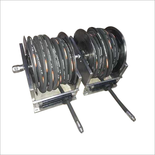 हाइड्रोलिक होज़ रील के अंदर का व्यास: 1/2 इंच (इंच)