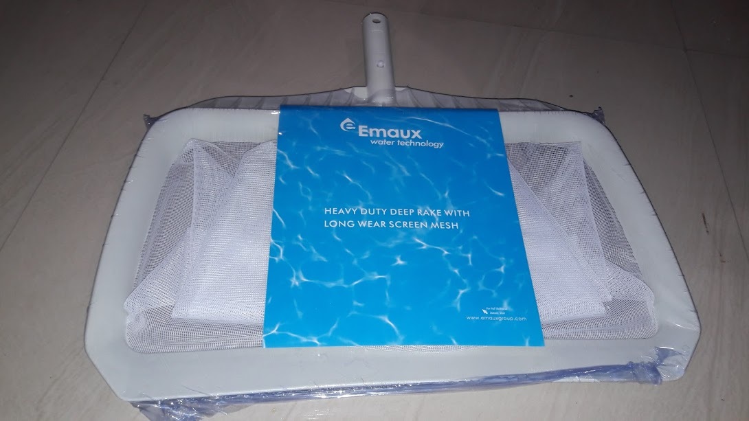 Swimming Pool Cleaning Net Bag - Hdpe Material, Size 18, Blue And White Color | Long Handle, Lightweight, Customizable Design