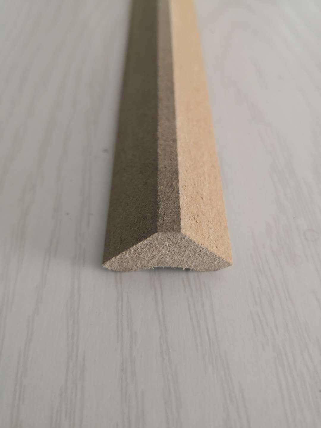 Pine Ro Mdf Primed And Gessoed Moulding Core Material: Solid Wood