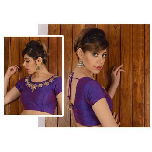 महिलाओं का फैंसी डोरी ब्लाउज़