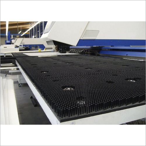 मिंक मशीन ब्रश