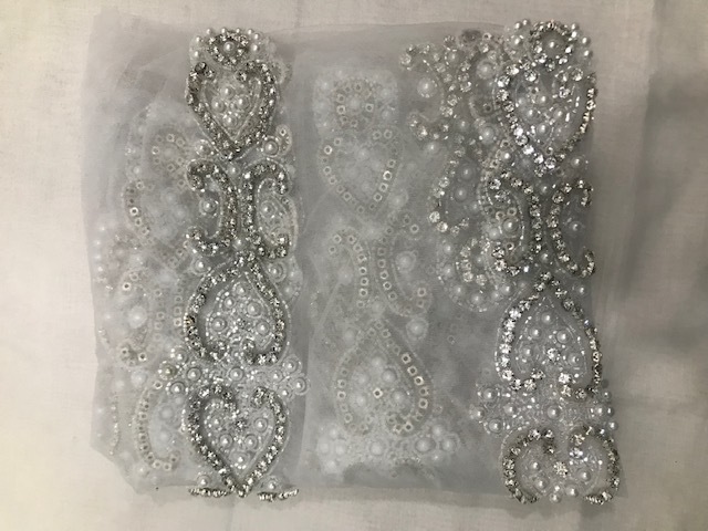 White Exclusive Crystal Work Belt