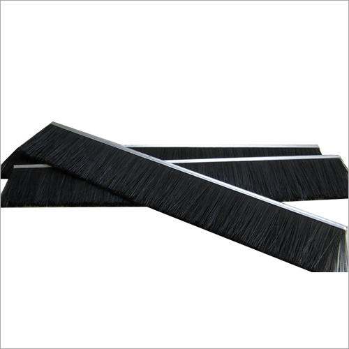 Flexible Strip Brush - Nylon Bristle, 60 Cm Length, Medium Stiffness, White Color | Oval Shape, 8-12 Inch Handle, Ideal For All Machinery Cleaning