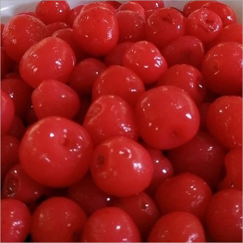 लाल ताजा चेरी फल