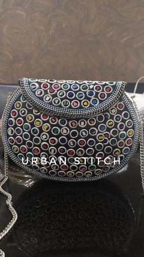 हस्तनिर्मित धातु बैग