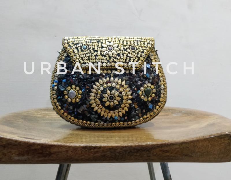 Designer Handmade Metal Bags Design Type: Factory Made
