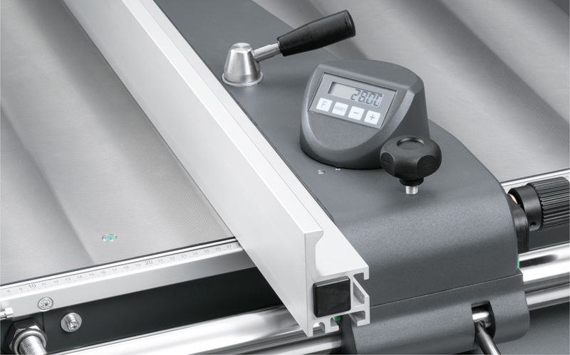 Altendorf Model Wa8t-dx Digital Sliding Table Saw - 400 Mm Blade Diameter, 3000 Mm Sliding Table Length, 5.5 Kw Motor Power, 3/4/5000 Rpm Speed | Manual Rise/fall And Tilt Adjustments, Digital Angle Display, Crosscut & Rip Fence With Graduated Scale