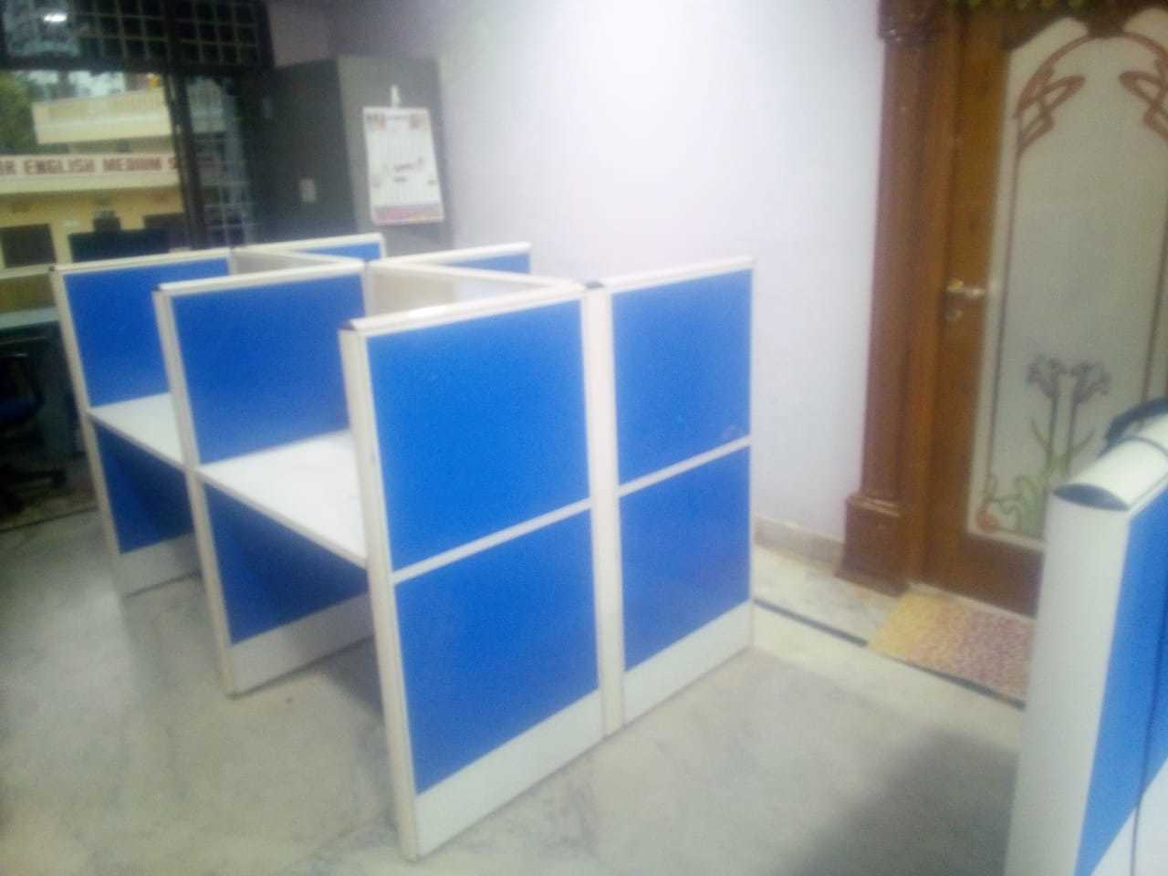 Open Office Workstation