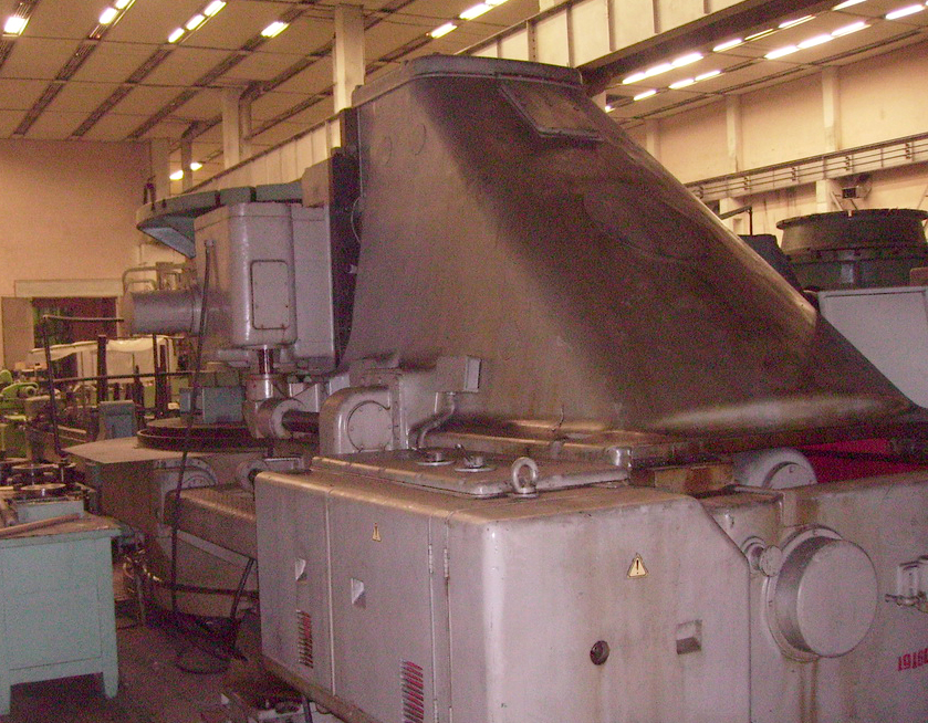 Gear Hobbing Machine For High Precision Gears 544m