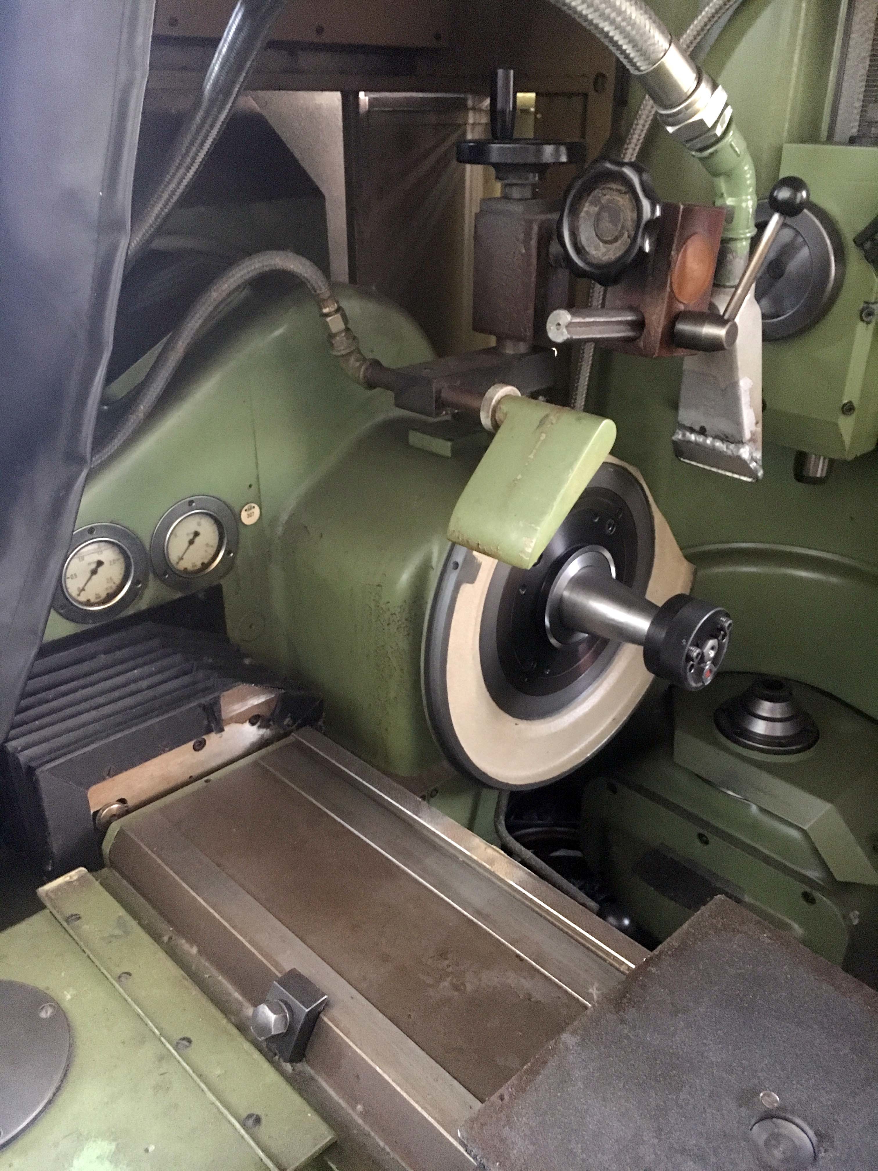 Rz-300e Reishauer High Precision Gear Grinding Machine