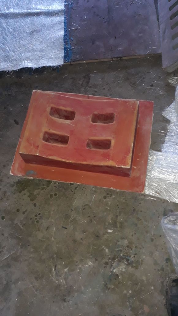 Frp Saucer Drain Mould - Strong Orange Frp Material, Versatile Size, 5mm Tolerance, 1 Year Lifespan | Efficient Water Discharge For Pedestrian And Public Areas