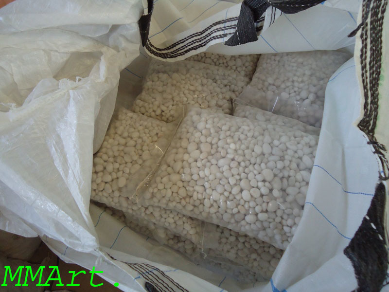 Big Size Milky White Tumbled Pebbles And Marble Round Cobbles Stone - Size: 15mm To 30mm 30mm To 60mm