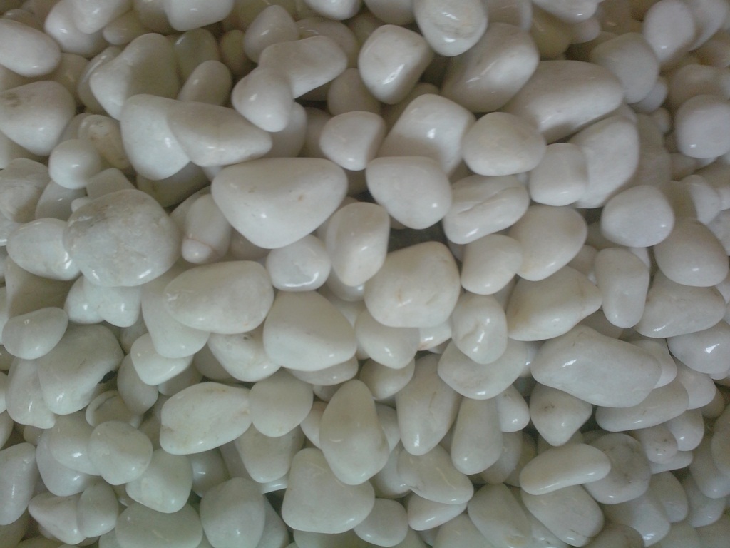 Big Size Milky White Tumbled Pebbles And Marble Round Cobbles Stone - Size: 15mm To 30mm 30mm To 60mm