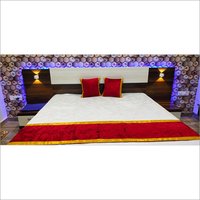 मल्टीपल कलर उपलब्ध साबर बेड रनर