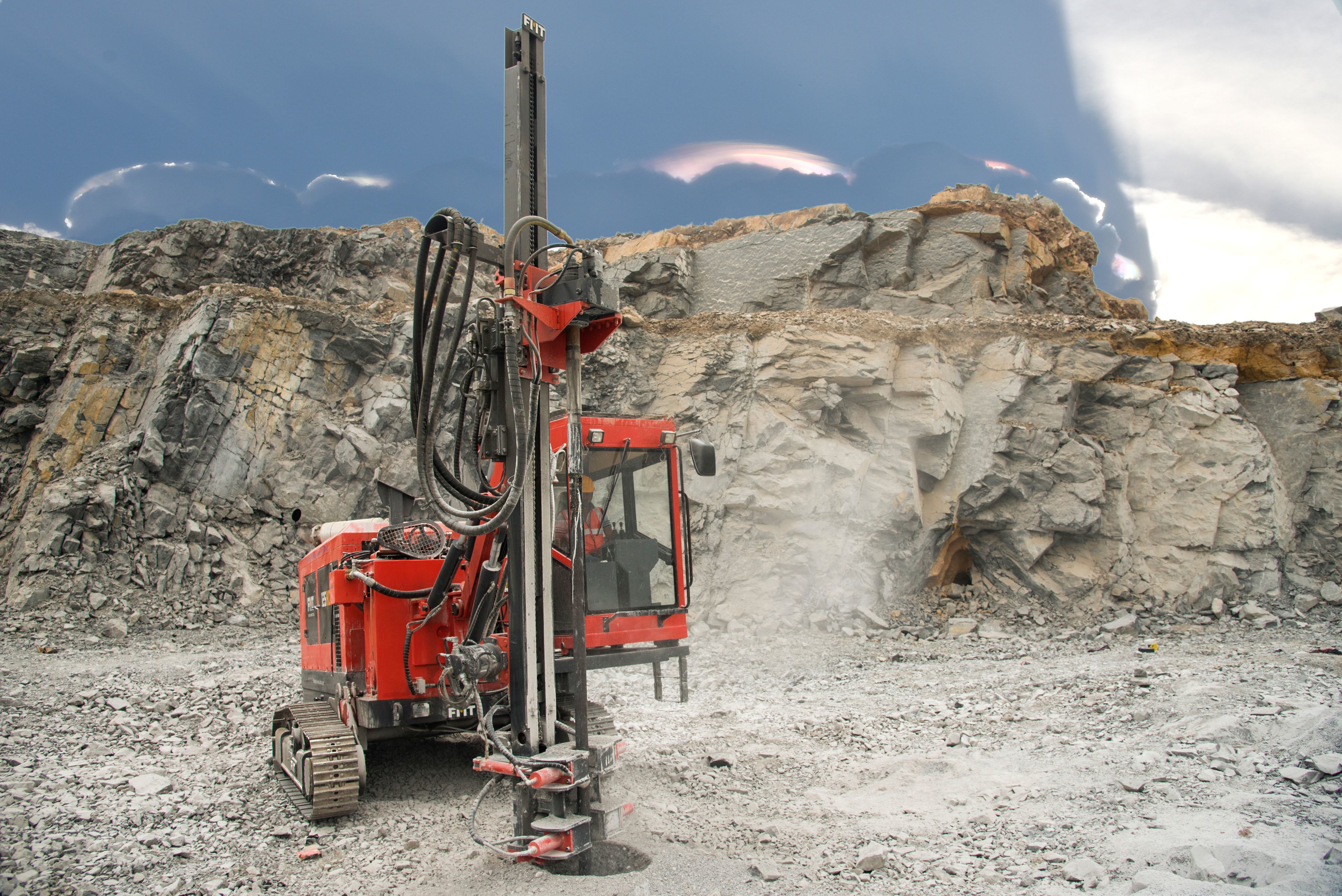 Fmt 125 Hcd Hydraulic Crawler Drill Machine