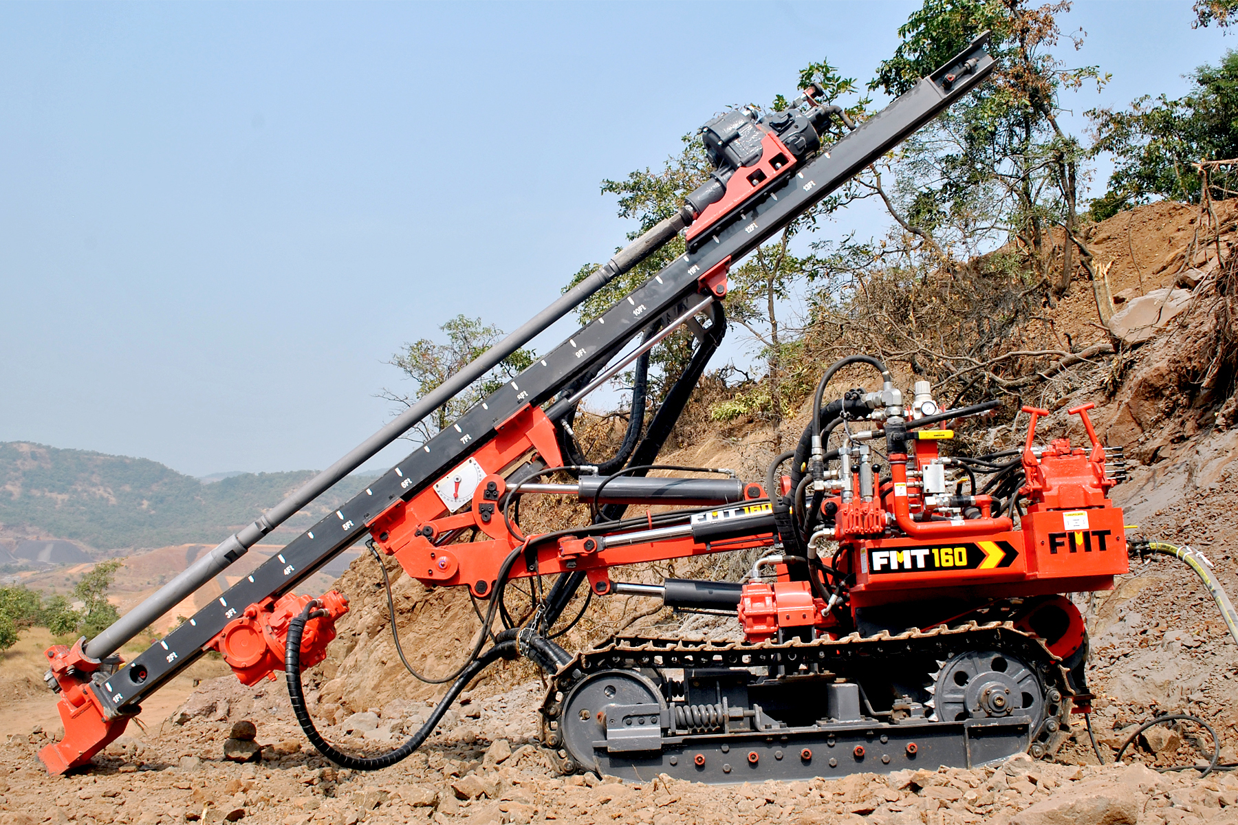 Fmt 160 Pneumatic Crawler Drill Machine