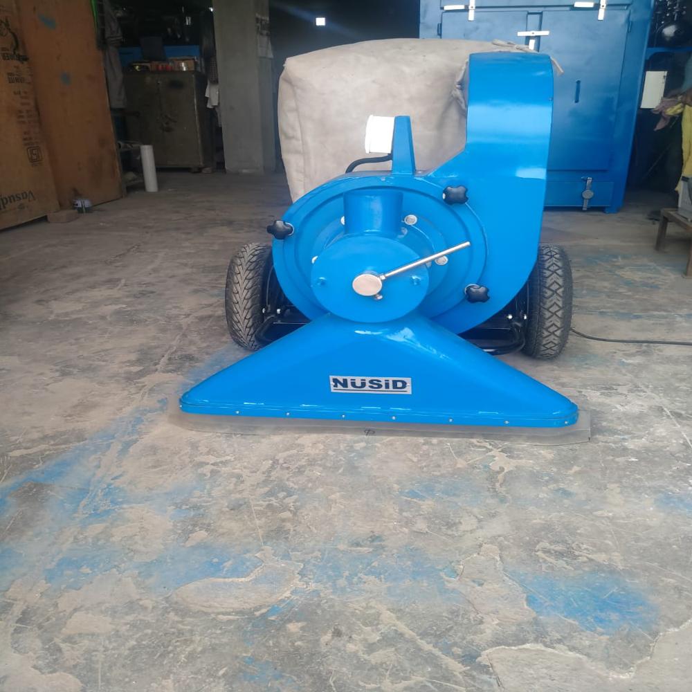 रोड स्वीपर मशीन आयाम (L* W* H): सेंटीमीटर (Cm) को अनुकूलित करें