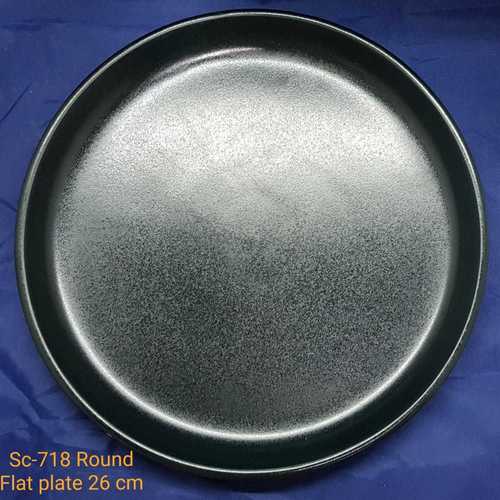 गोल सपाट थाली