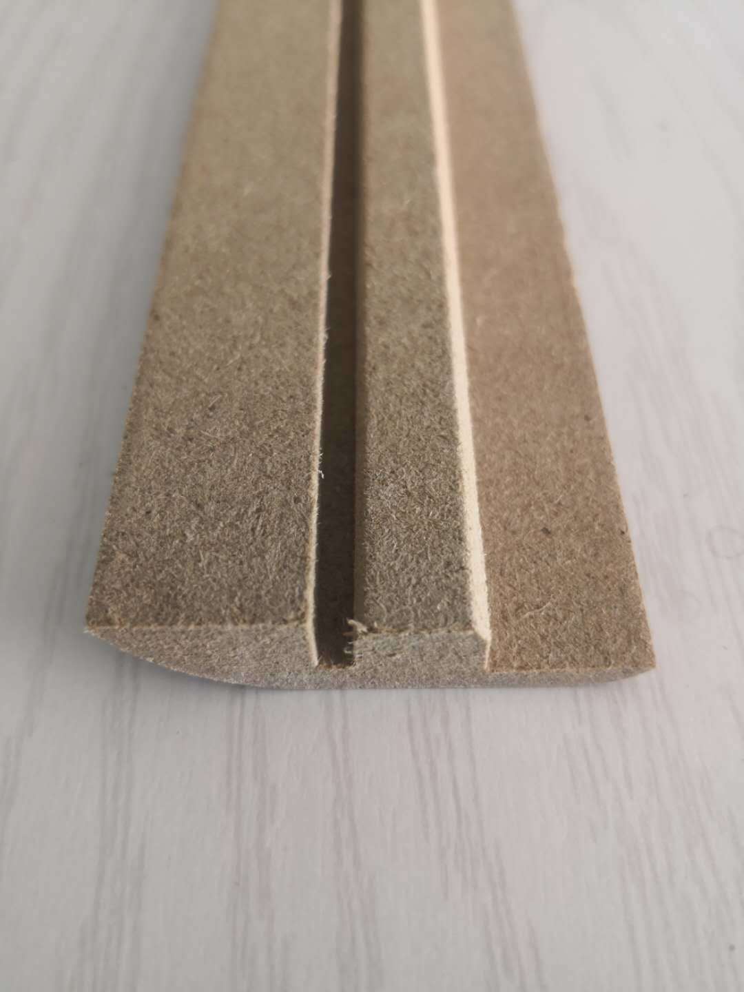 Wood Moulding - Solid Fir 14.5mm X 38-134mm X 2440-3660mm Termite Resistant Smooth Texture Durable E2 Glue High Density Elegant Design Diverse Applications