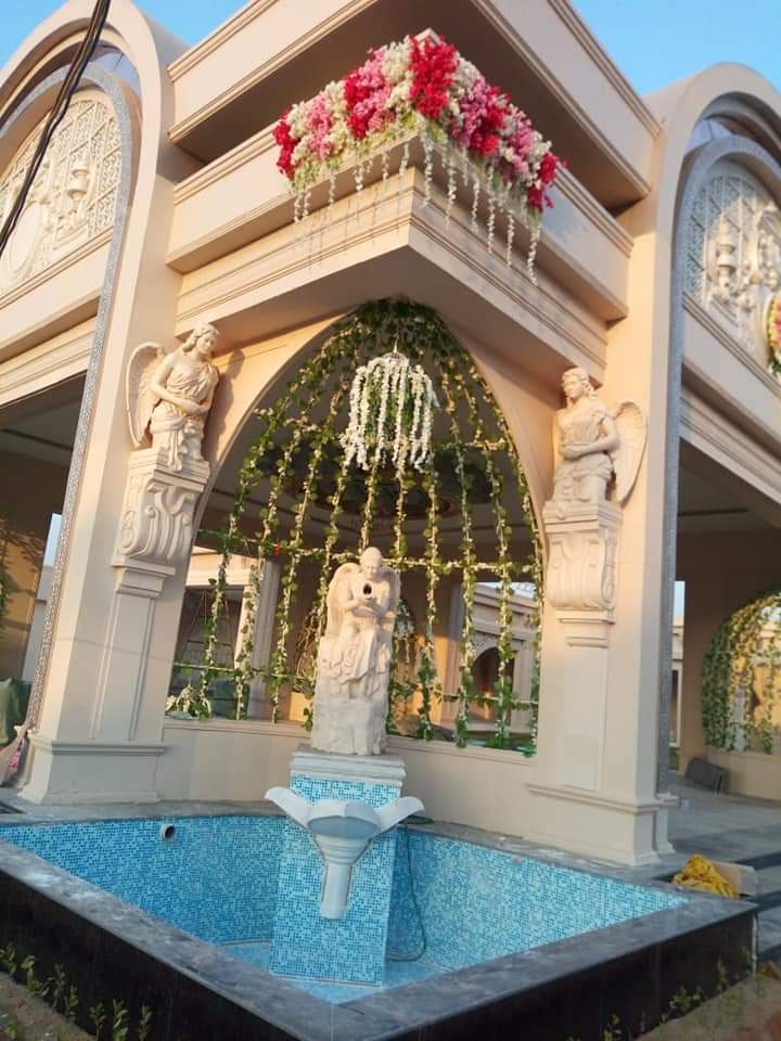 Wedding Mandap - Fiber Material, Any Size, Weatherproof | Outdoor Usage, Expertly Crafted Fiber Pillars And Sculptures, Fully Executed Services