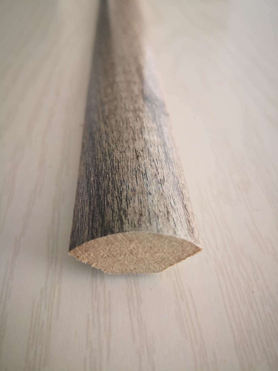 Decorative Primed Finger Joint Pine Small Corner 1/4 Quarter Round Moulding Core Material: Solid Wood