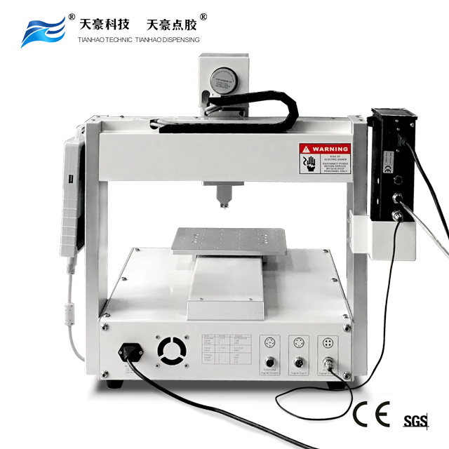 Valve Type Glue Dispensing Robot - 500 X 580 X 610mm , Full Automatic Precision Liquid Dispensing System With High Efficiency And Low Noise