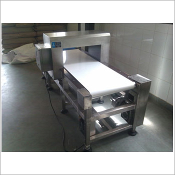 Conveyor Metal Detector Application: Industries