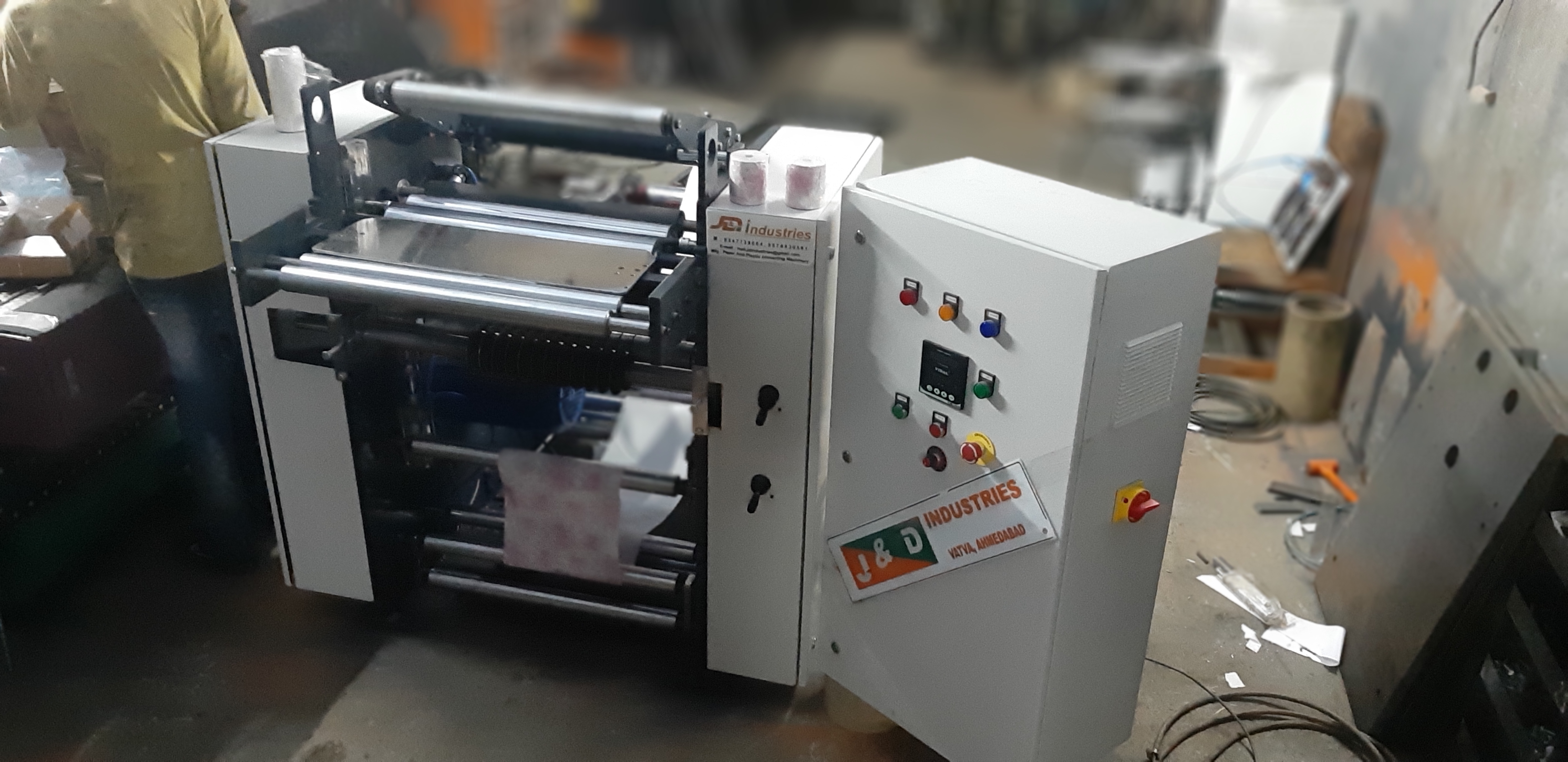 Silver & White Thermal Paper Slitting Rewinding Machine