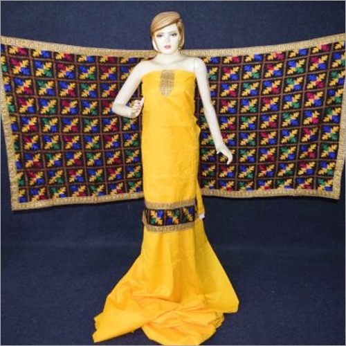 महिलाओं के लिए कॉटन अनस्टिच्ड सूट