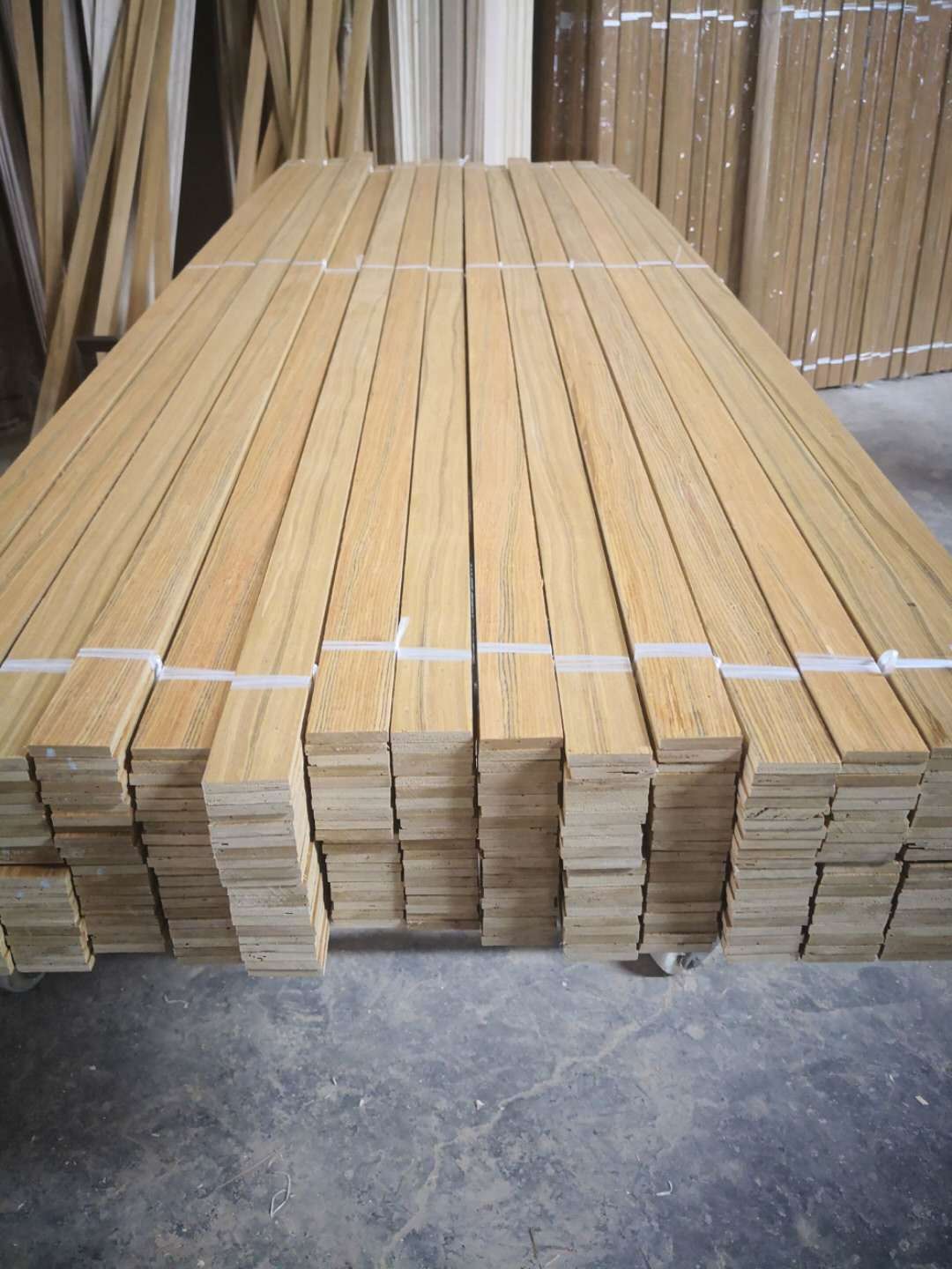 Door And Wall Decoration Mahogany Wood Mouldings