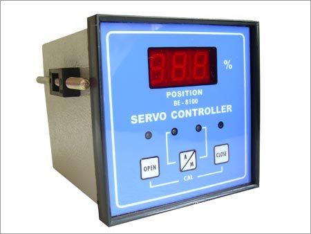 Digital Position Controller - Metal | 96x96x100 mm, 4-20 mA Control Input, Durable Quality Features, 0-50°C Operating Temperature, Accurate Operation
