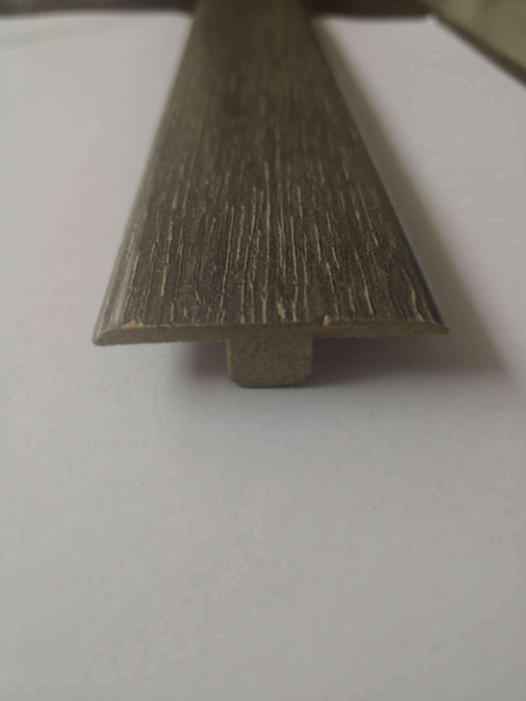 High Quality Decorative Wooden Moulding Core Material: Solid Wood