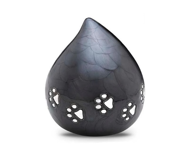 Black Odyssey Paw Print Heart Keepsake