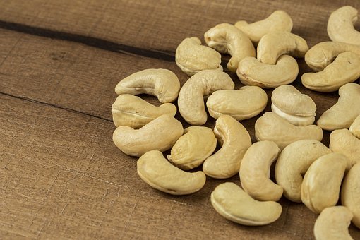 W340 W320 W240 Cashew Nut Broken (%): 100