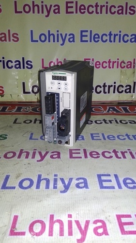 श्नाइडर सर्वो ड्राइव LXM23DU07M3X