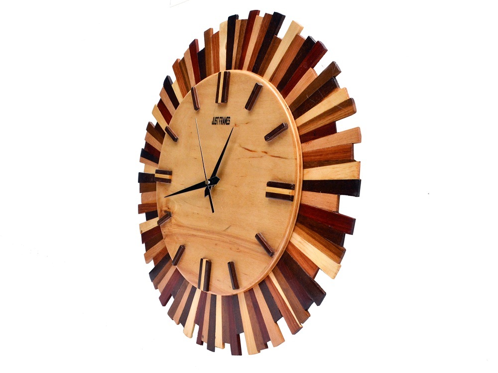 Round Decorative Wooden Wall Clock