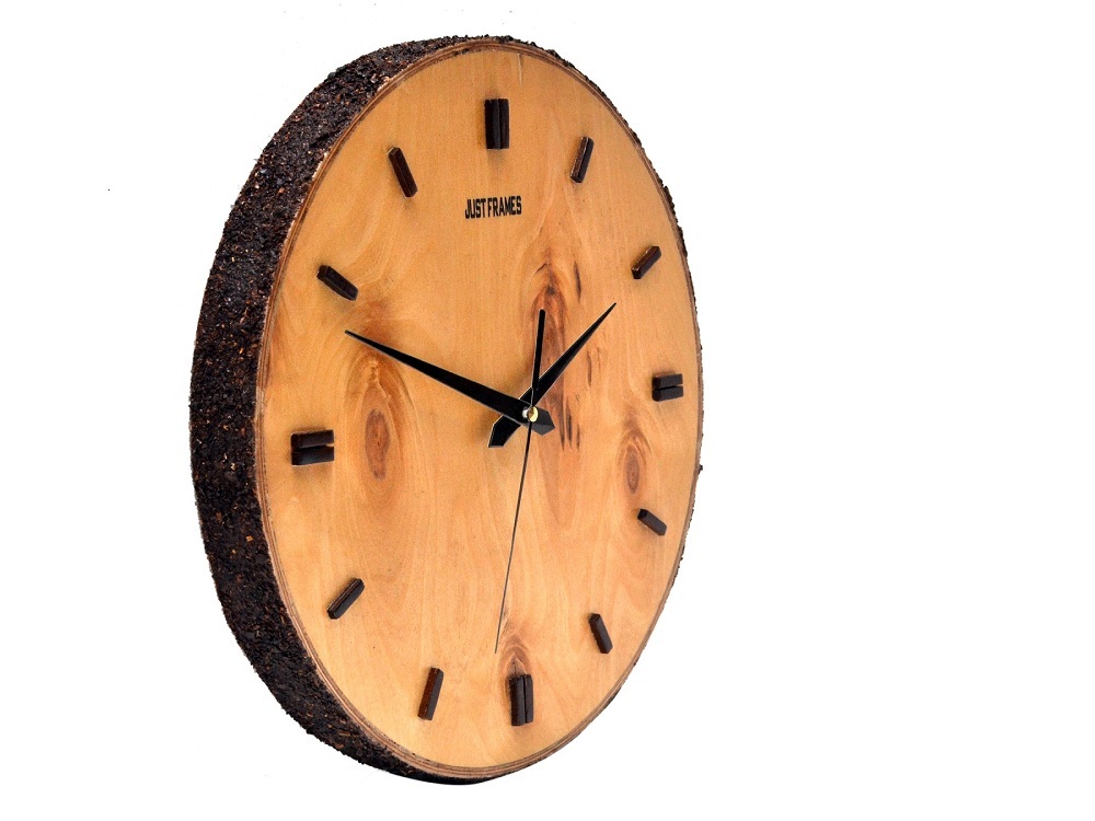 Wooden Wall Clock Size: 12 Inch X 1.5 Inch X 12 Inch