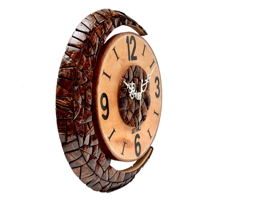 Wooden Wall Clock Size: 14.5 Inch X 1.5 Inch X 14.5 Inch