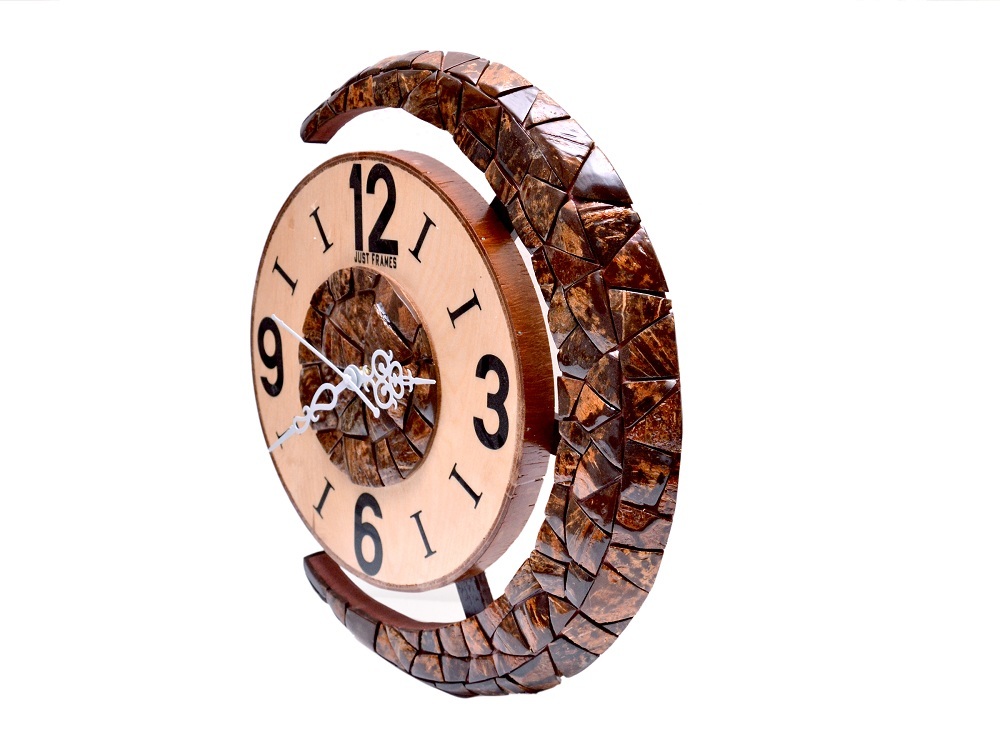 Wooden  Wall Clock Size: 14.5 Inch X 1.5 Inch X 14.5 Inch