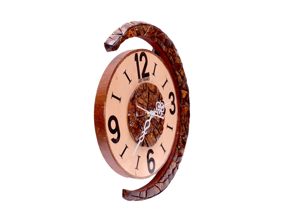 Wooden  Wall Clock Size: 14.5 Inch X 1.5 Inch X 14.5 Inch