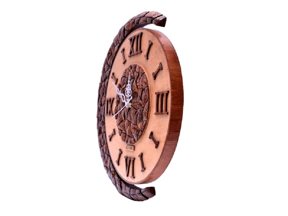 Wooden Wall Clock Size: 17 Inch X 1.5 Inch X 17 Inch