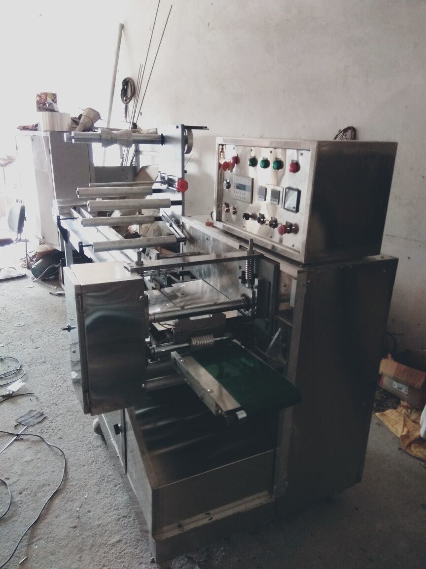 Soap Packing Machine - Stainless Steel 220v | Automatic Flow Wrap Packaging Line With High Capacity Sealing Feature Computerized Frequency Speed Control