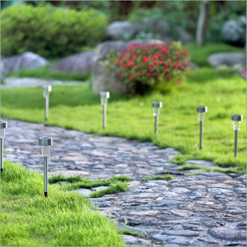 Solar Garden Light - Aluminium, Customized Size, Black Color | Manual Switch, 1-year Warranty, Max Voltage 415