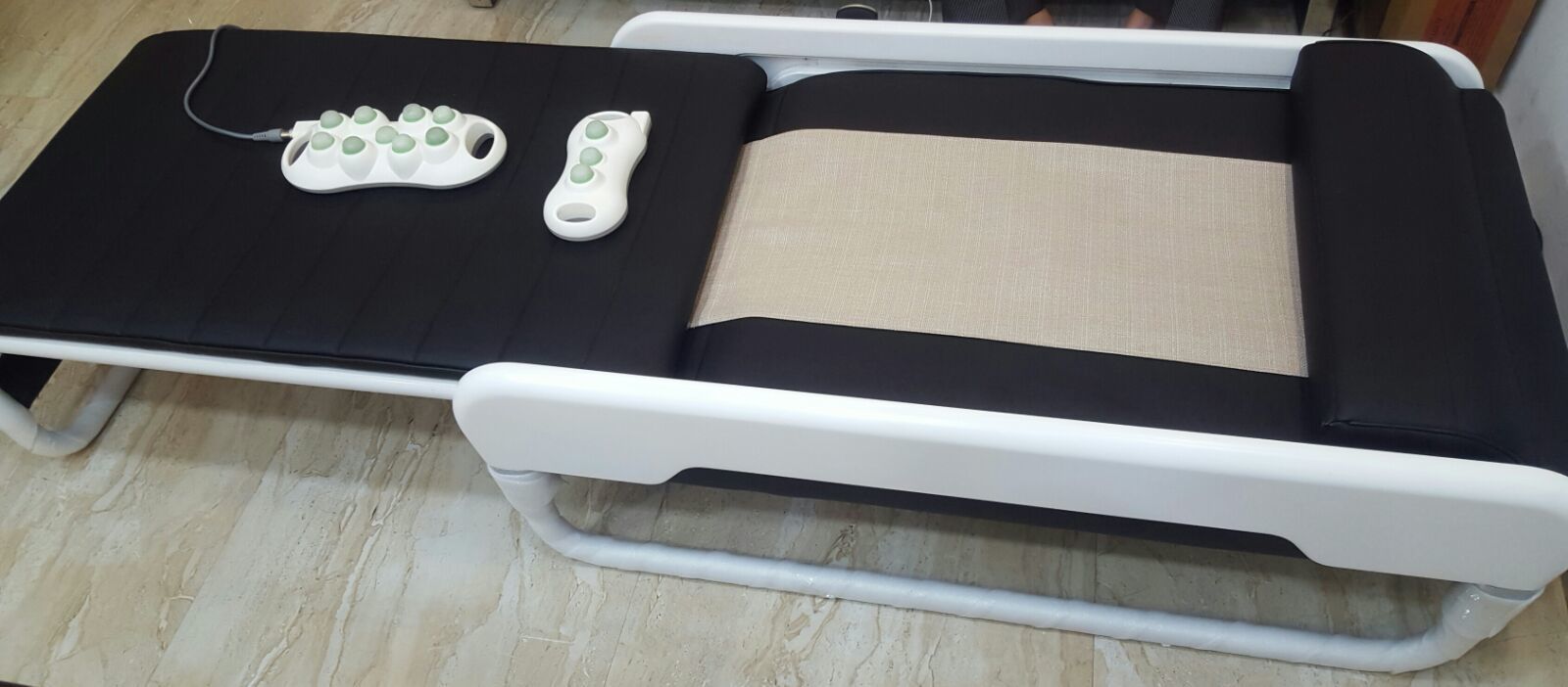 Jade Stone Spine Therapy Massage Bed Battery Life: No Battery Week